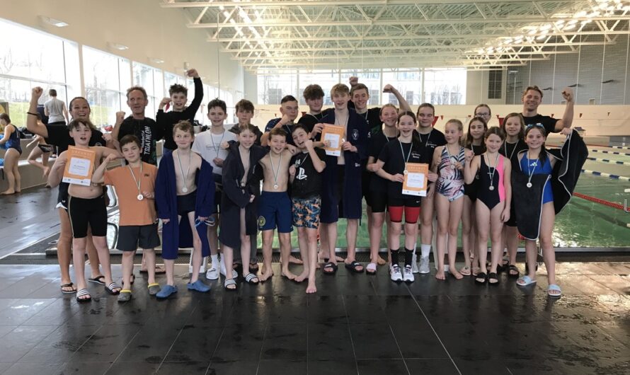 Schwimmer holen 3 x Silber beim Regionalfinale in Zwickau